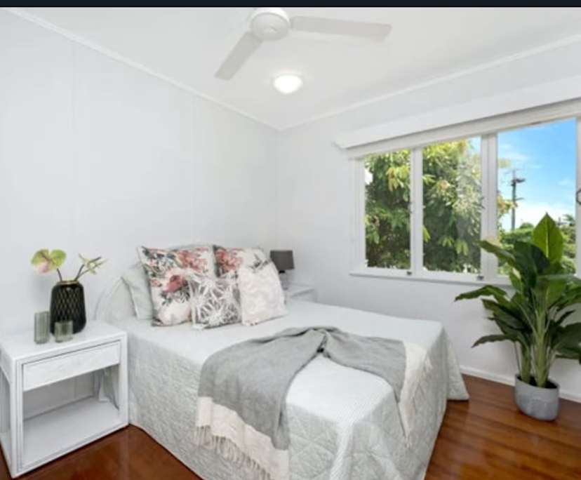 Unfurnished room in a share house