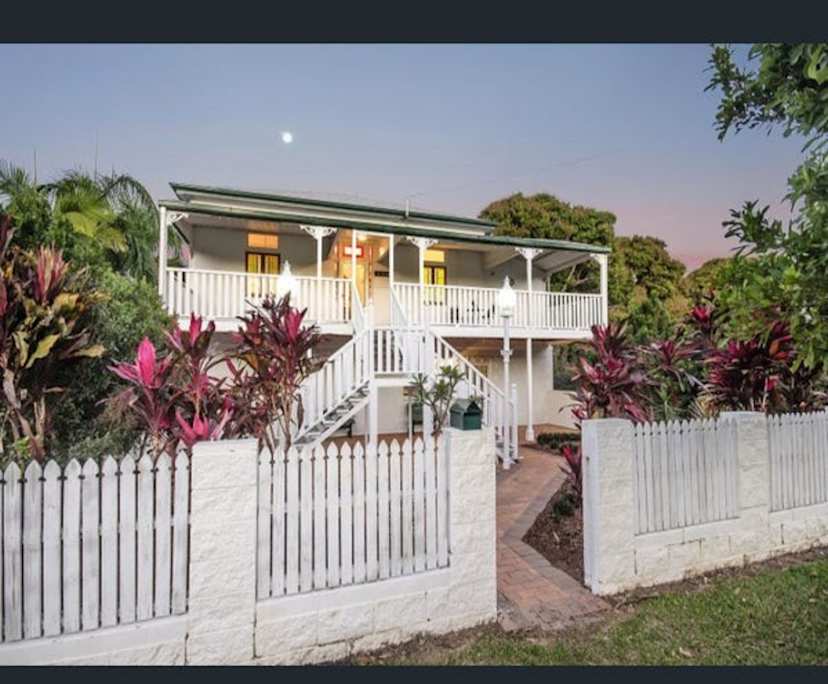 $250, Share-house, 6 bathrooms, Mysterton QLD 4812