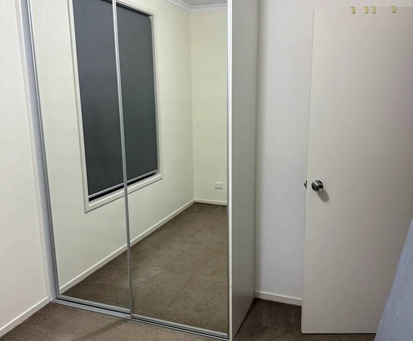 Unfurnished room in a share house