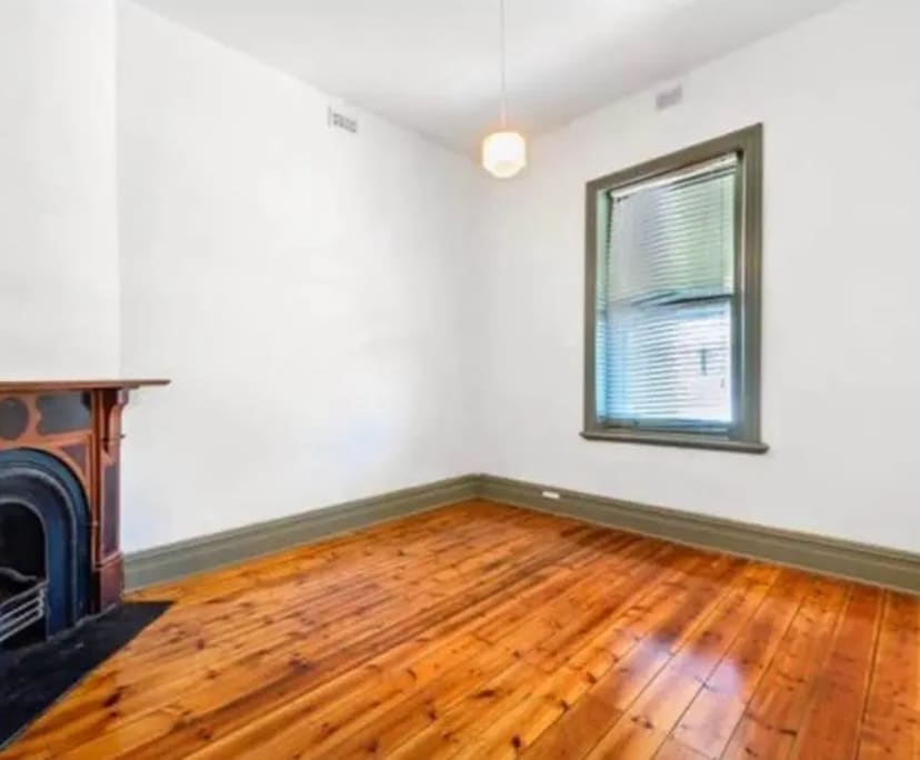Unfurnished room in a share house