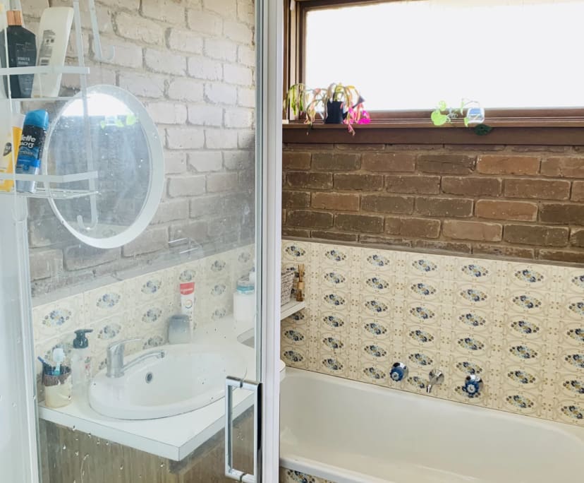 $260, Flatshare, 2 bathrooms, Box Hill VIC 3128