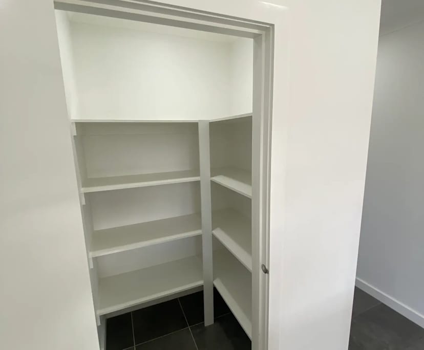 $220-300, Share-house, 2 rooms, Tarneit VIC 3029, Tarneit VIC 3029