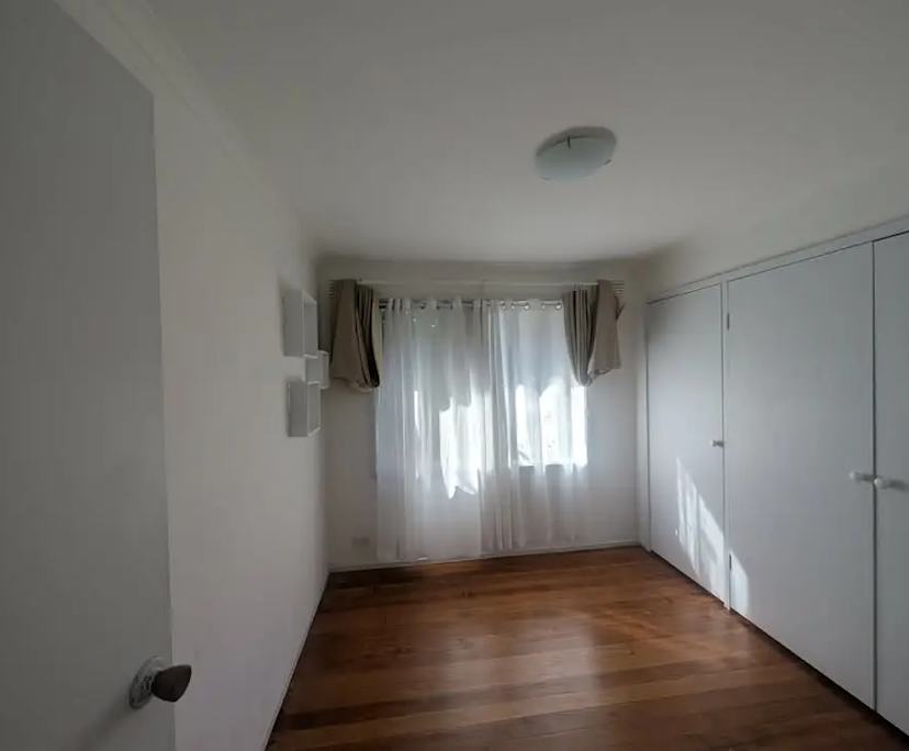 Unfurnished room in a share house