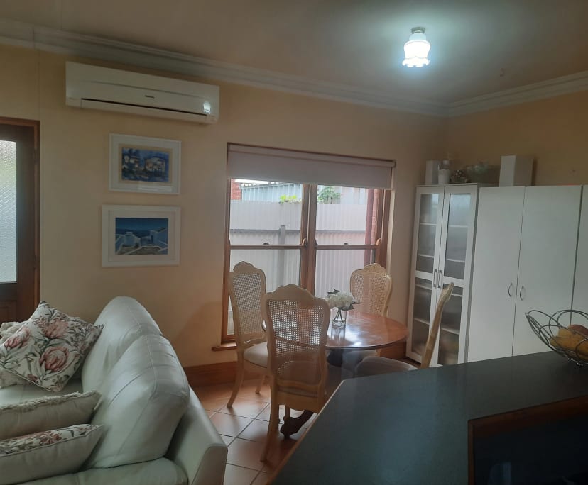 Unfurnished room in a share house