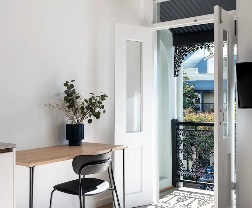 $730, Studio, 1 bathroom, Glebe NSW 2037