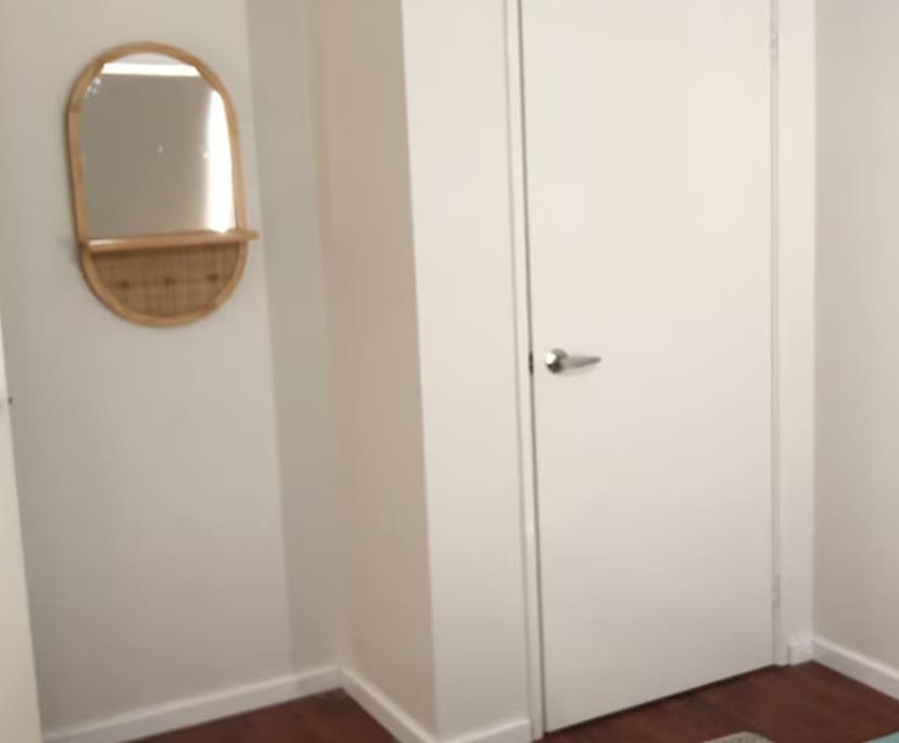 Room in a share house