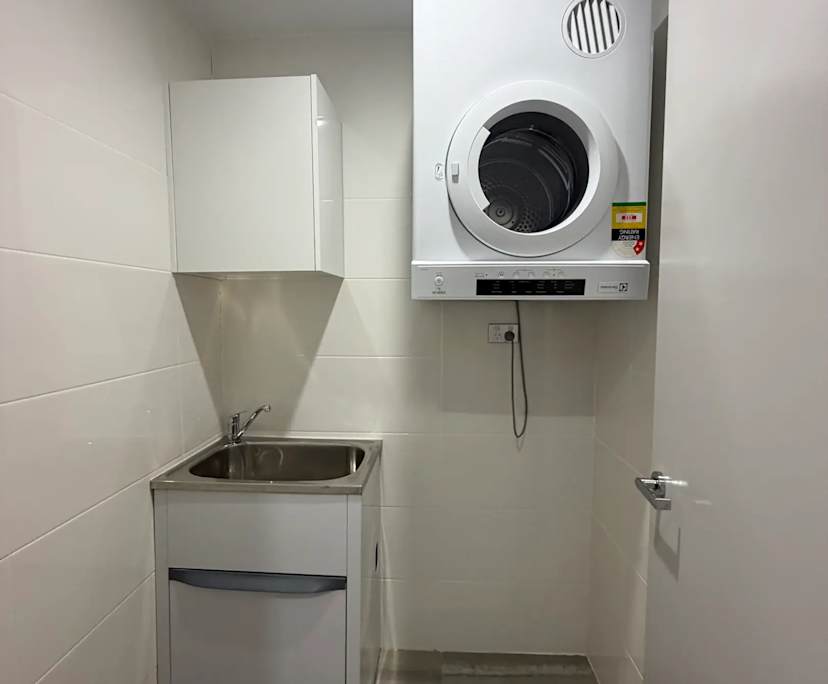 $1,600, Whole-property, 3 bathrooms, Mascot NSW 2020