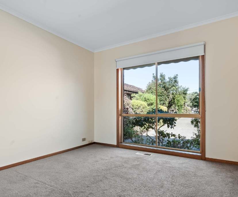 Unfurnished room in a share house