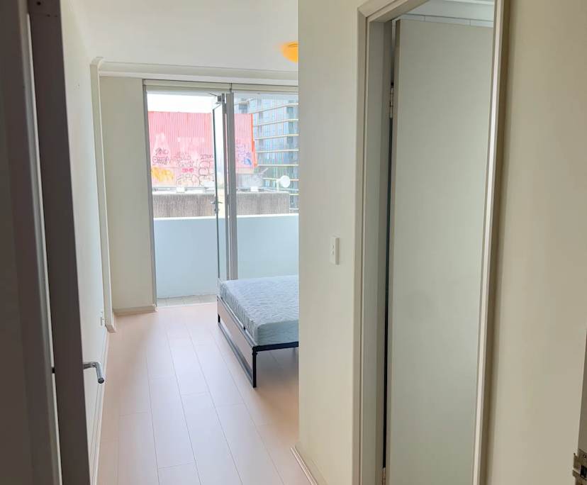 Furnished room with own bathroom