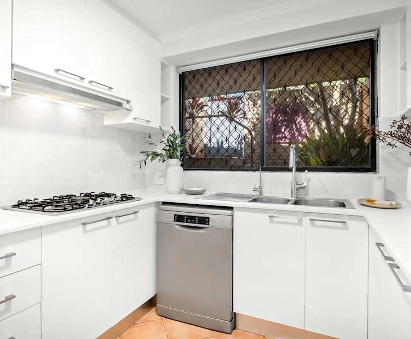 Unfurnished room in a share house