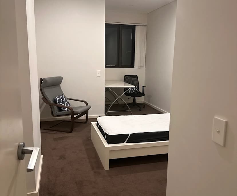 $380, Flatshare, 2 bathrooms, Homebush NSW 2140