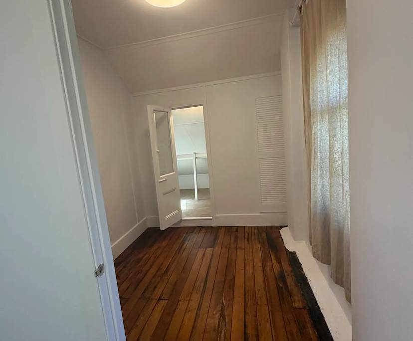 $1,200-700, Share-house, 3 rooms, North Bondi NSW 2026, North Bondi NSW 2026