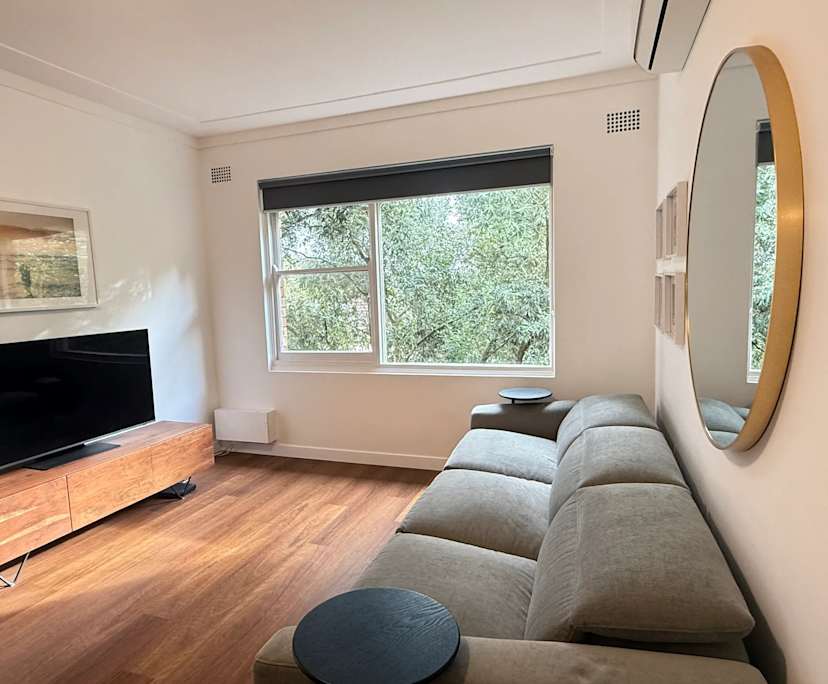 Whole property with 2 rooms for rent