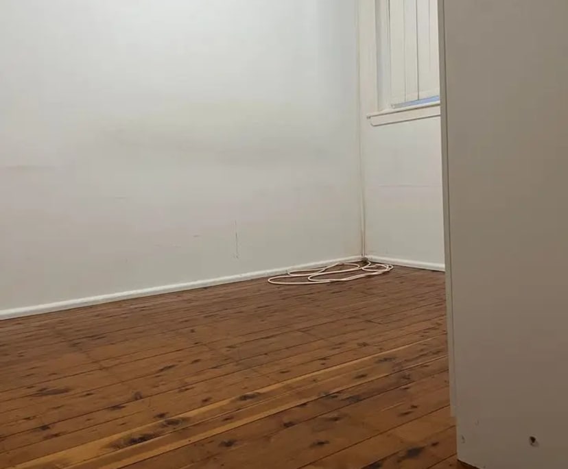 Room for Rent in Balmain, Sydney 250, Unfurnished...
