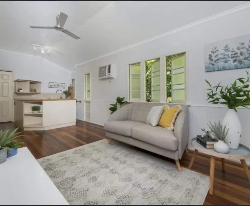 $420, 1-bed, 1 bathroom, Hermit Park QLD 4812