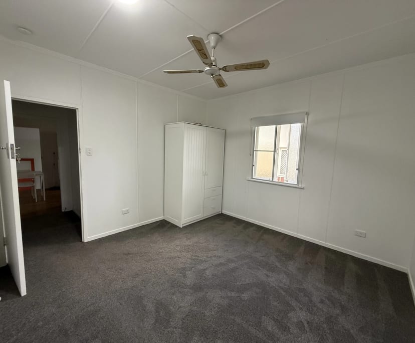 Unfurnished room in a share house