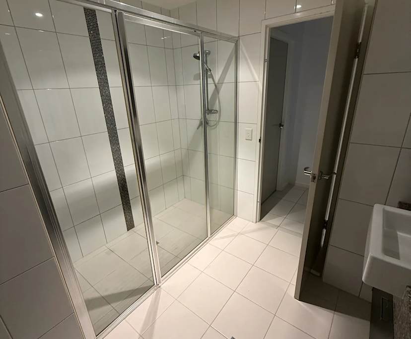 $300, Flatshare, 3 bathrooms, Parap NT 0820