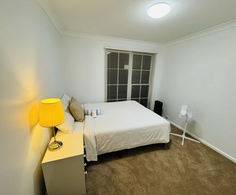 Room in a share house