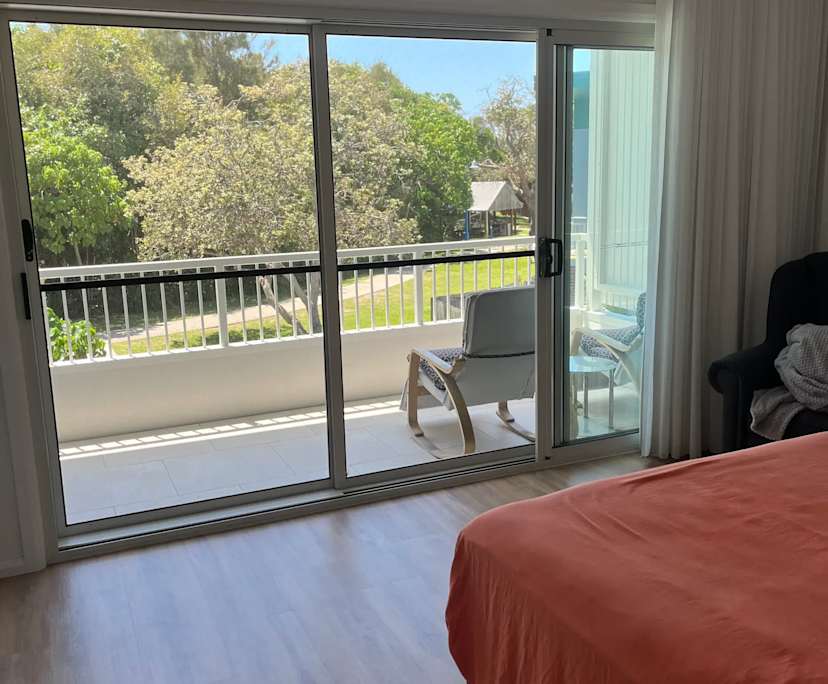 $350, Share-house, 3 bathrooms, Dicky Beach QLD 4551