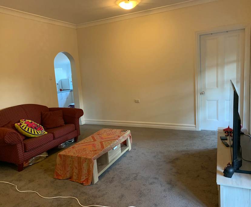 Unfurnished room in a share house