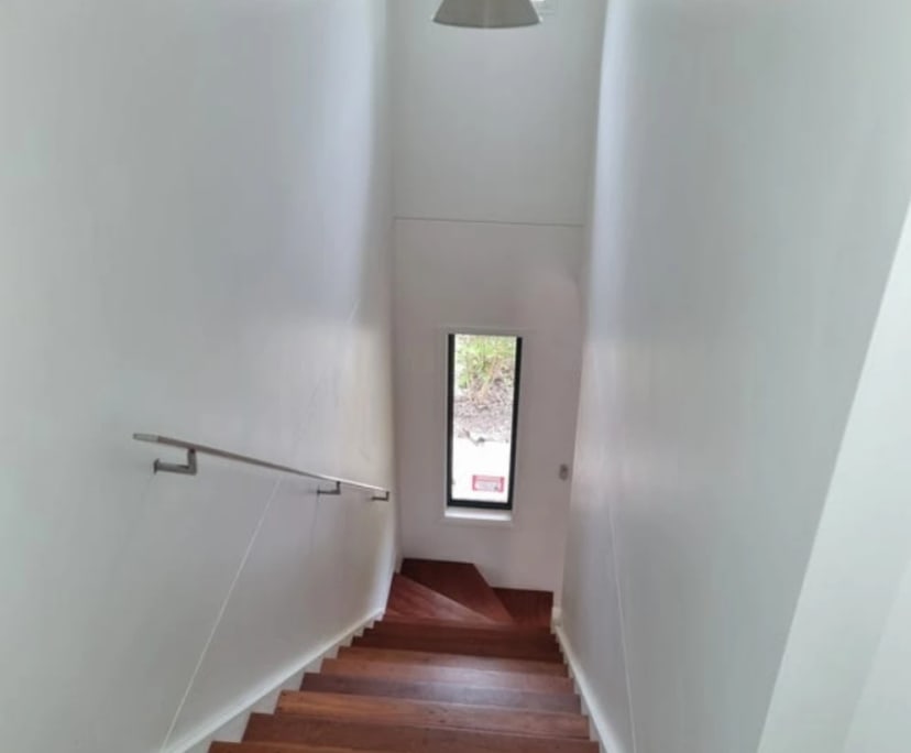 $325, Share-house, 3 bathrooms, Burleigh Heads QLD 4220