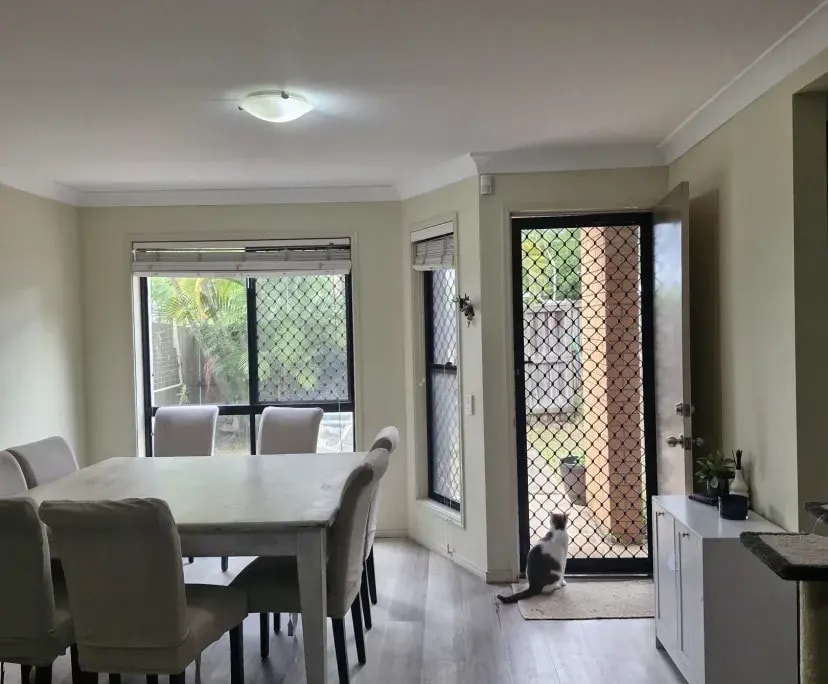 Unfurnished room in a flatshare