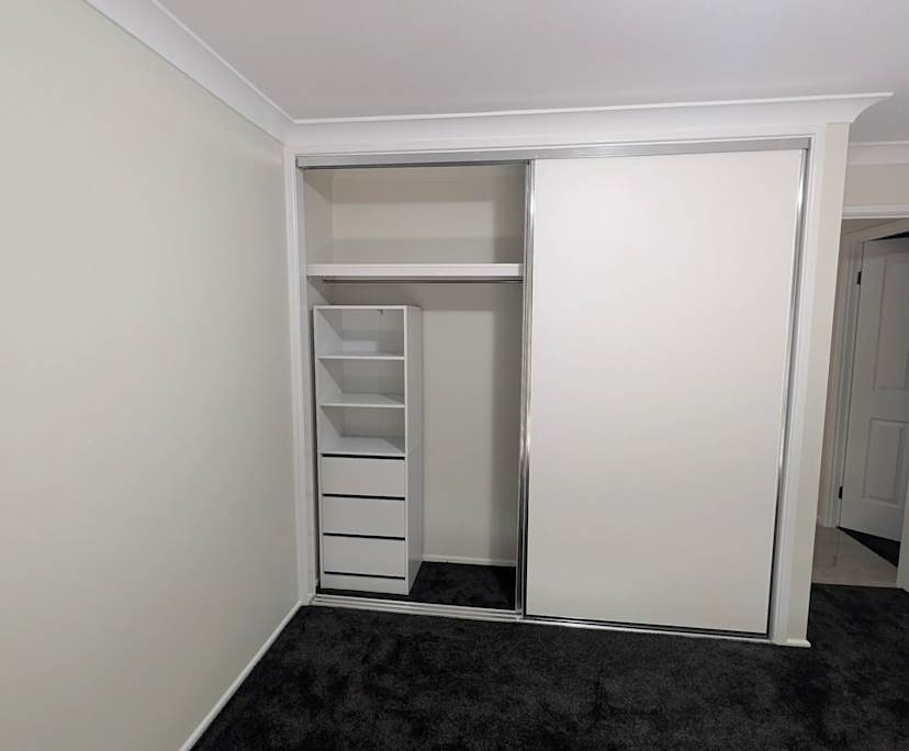 $215, Share-house, 3 bathrooms, Parkinson QLD 4115