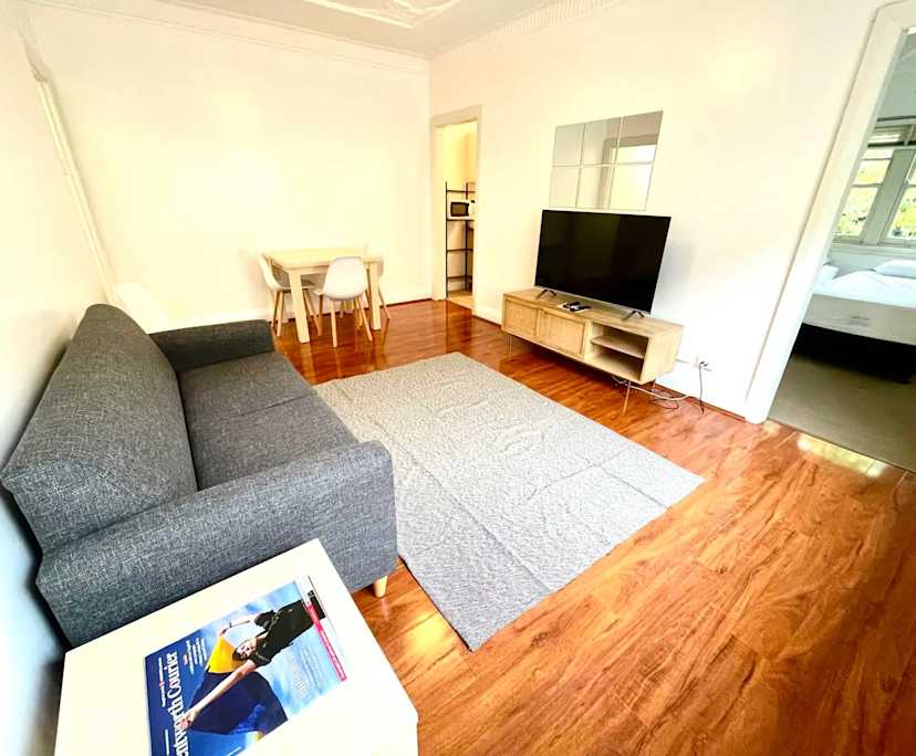 Whole property with 2 rooms for rent