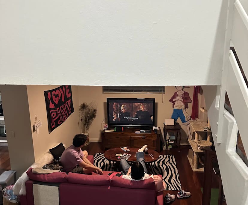 Furnished room in a flatshare