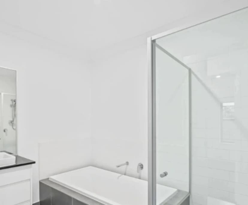 $210, Share-house, 2 rooms, Redbank QLD 4301, Redbank QLD 4301