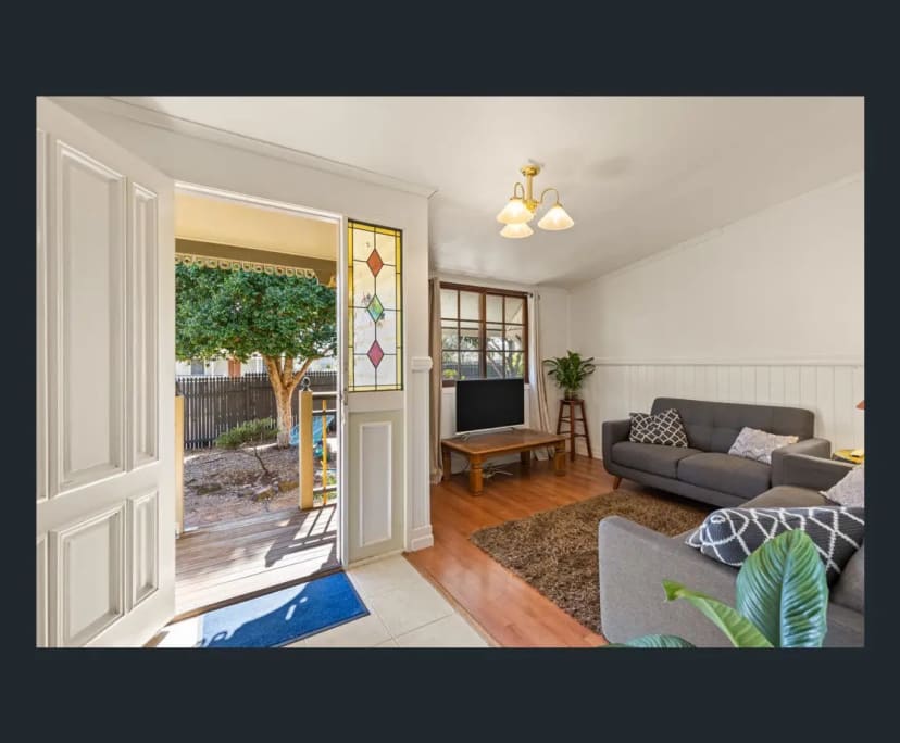 Unfurnished room in a share house