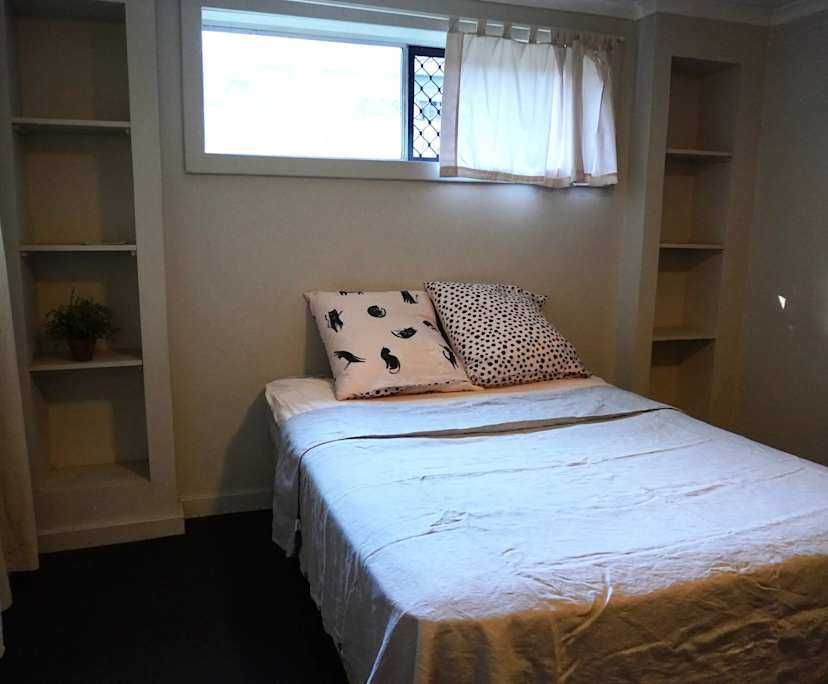 $175, Share-house, 3 bathrooms, Kenmore QLD 4069