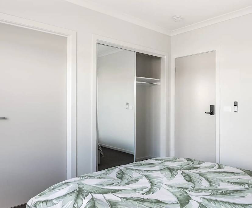 propertyImage