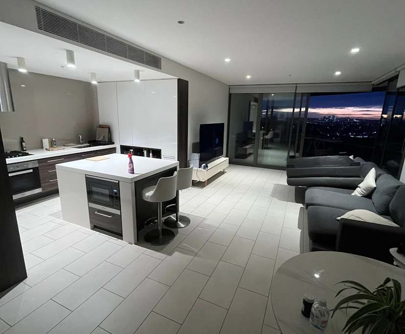 Furnished room in a flatshare