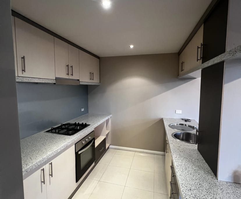Furnished room with ensuite in a flatshare