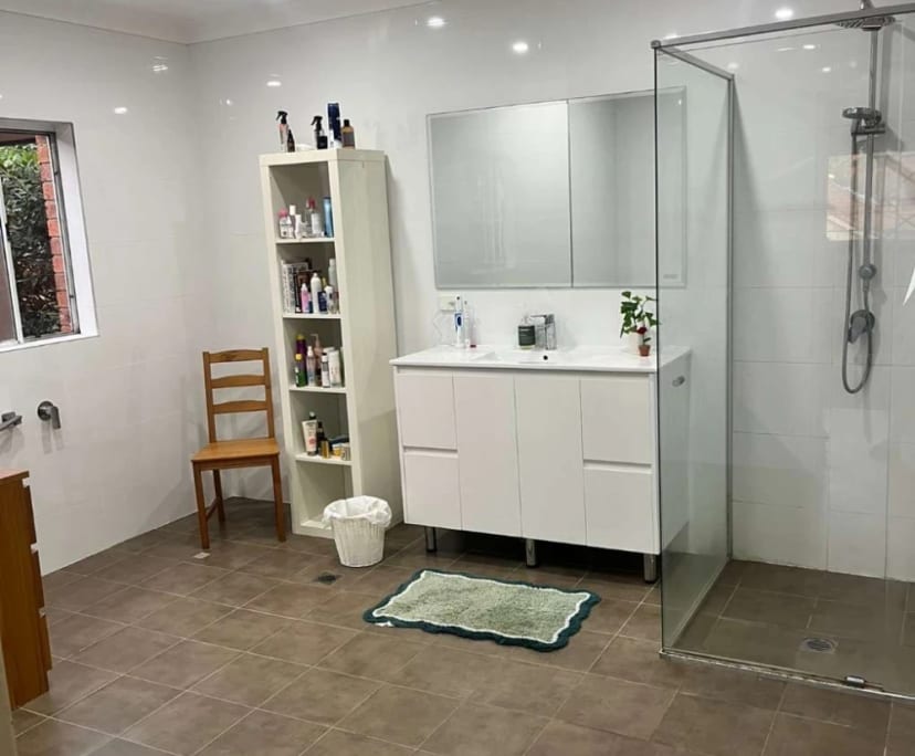 Unfurnished room in a share house