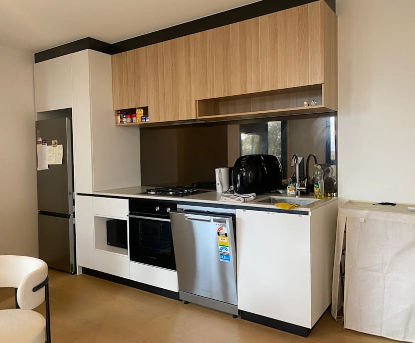 $400, Flatshare, 2 bathrooms, Spotswood VIC 3015