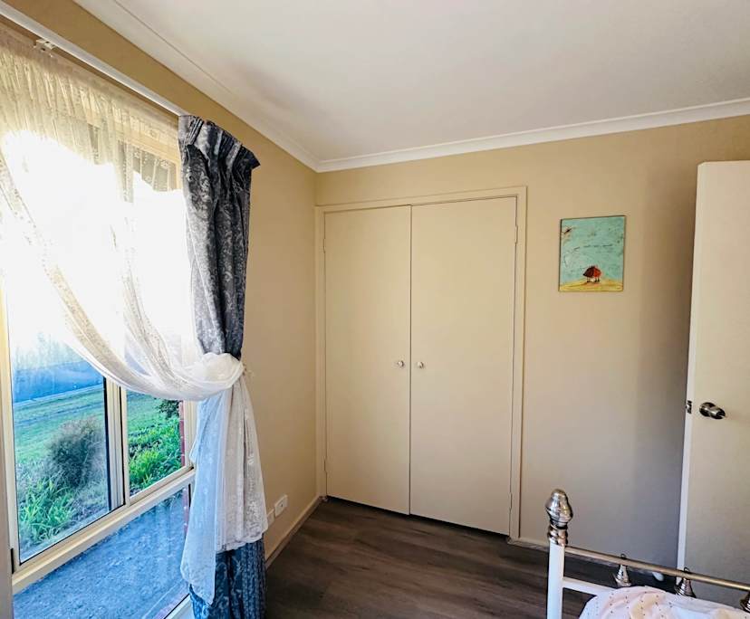 $200, Share-house, 4 bathrooms, Cranbourne West VIC 3977