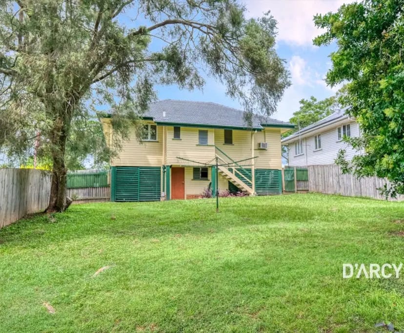 $400, Whole-property, 3 bathrooms, The Gap QLD 4061