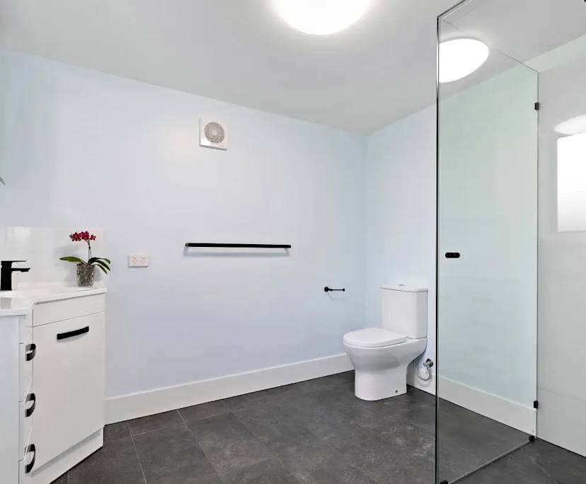 $445, Whole-property, 1 bathroom, Moorooka QLD 4105