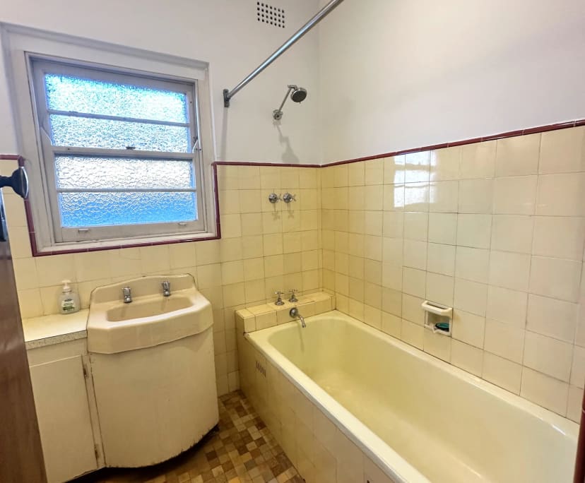 $260, Share-house, 6 bathrooms, Beverly Hills NSW 2220