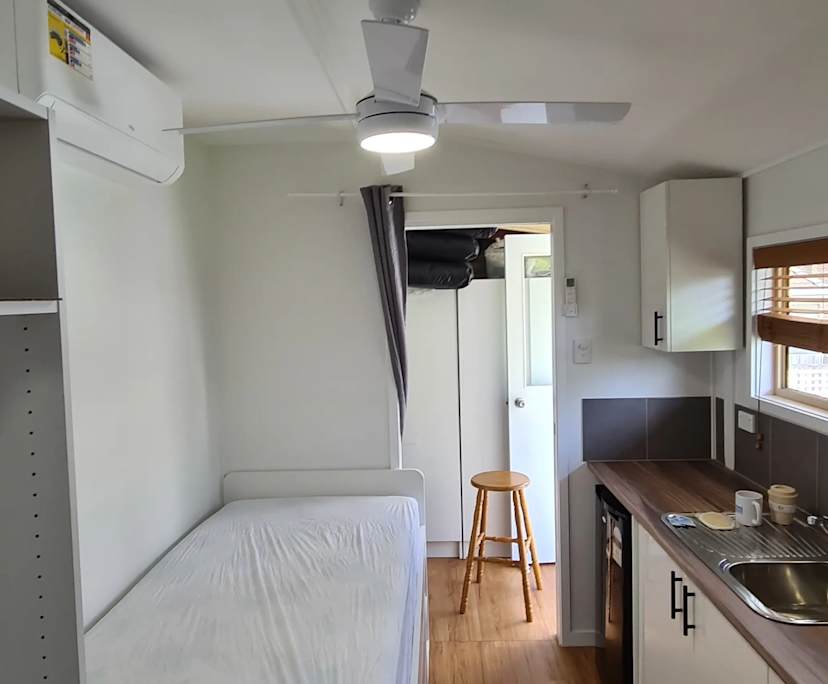 $330, Student-accommodation, 1 bathroom, Beenleigh QLD 4207