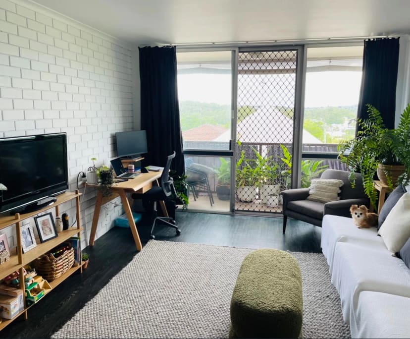 Furnished room in a flatshare