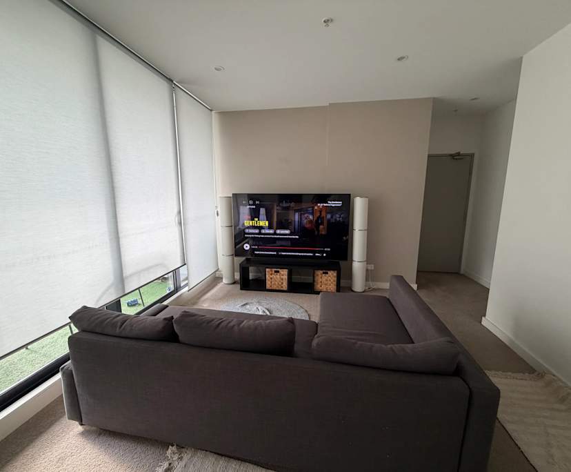 Furnished room with own bathroom