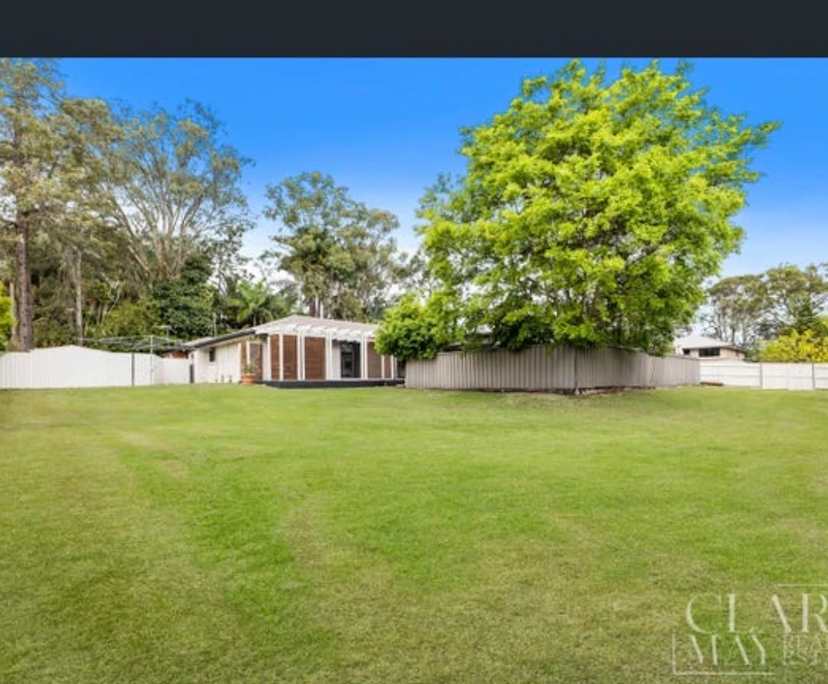 Whole property with 5 rooms for rent