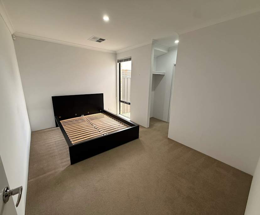 $300-360, Share-house, 2 rooms, Girrawheen WA 6064, Girrawheen WA 6064