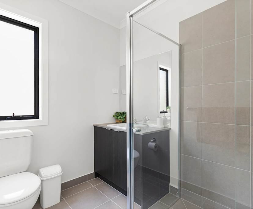 $550, Homestay, 4 bathrooms, Melton South VIC 3338