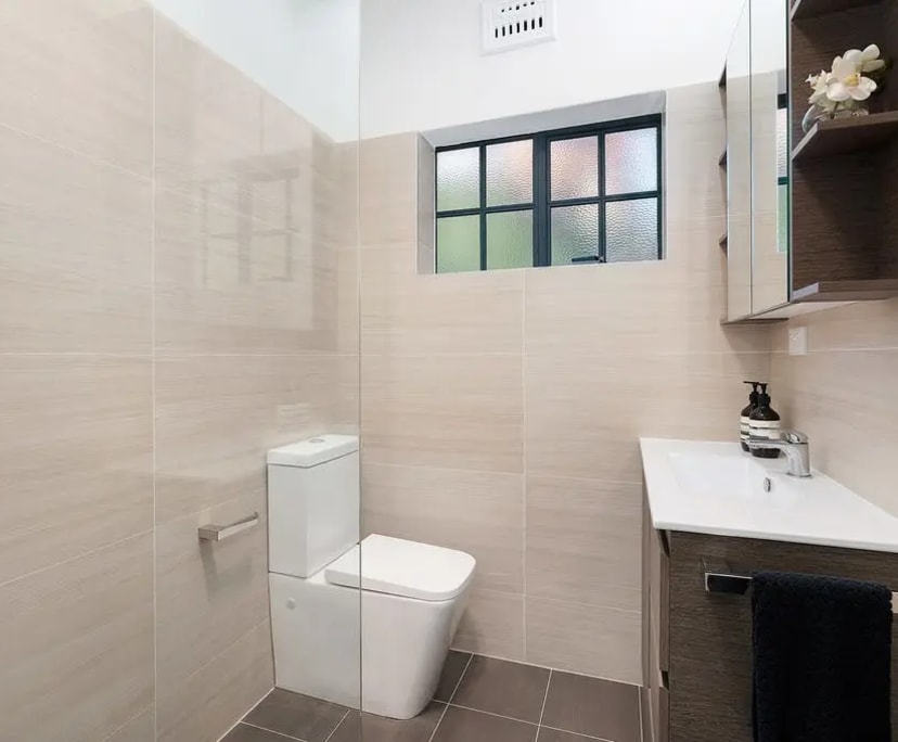 $450, Flatshare, 2 bathrooms, McMahons Point NSW 2060