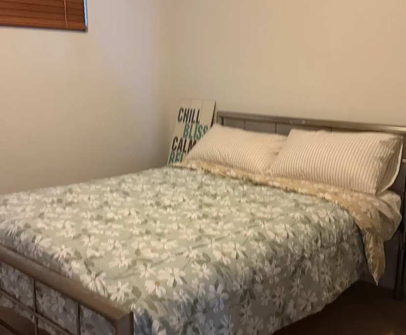 Furnished room with own bathroom