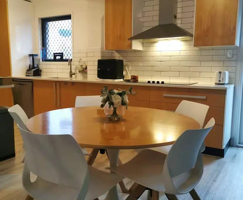 Whole property with 2 rooms for rent